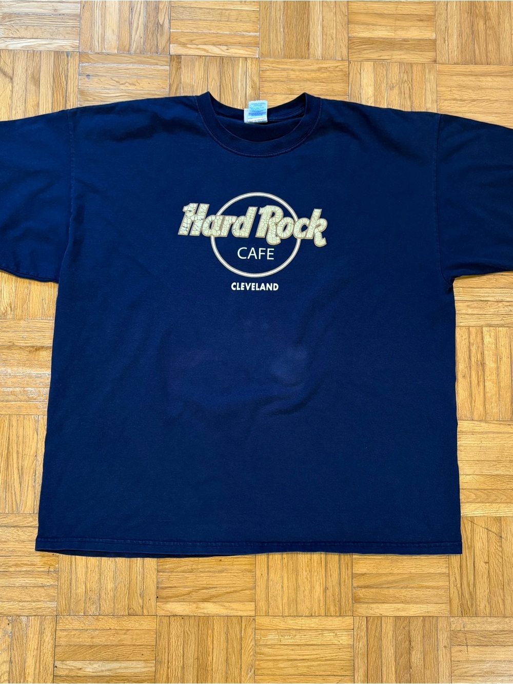 Vintage Hard Rock Cafe Cleveland Puff Print Shirt
